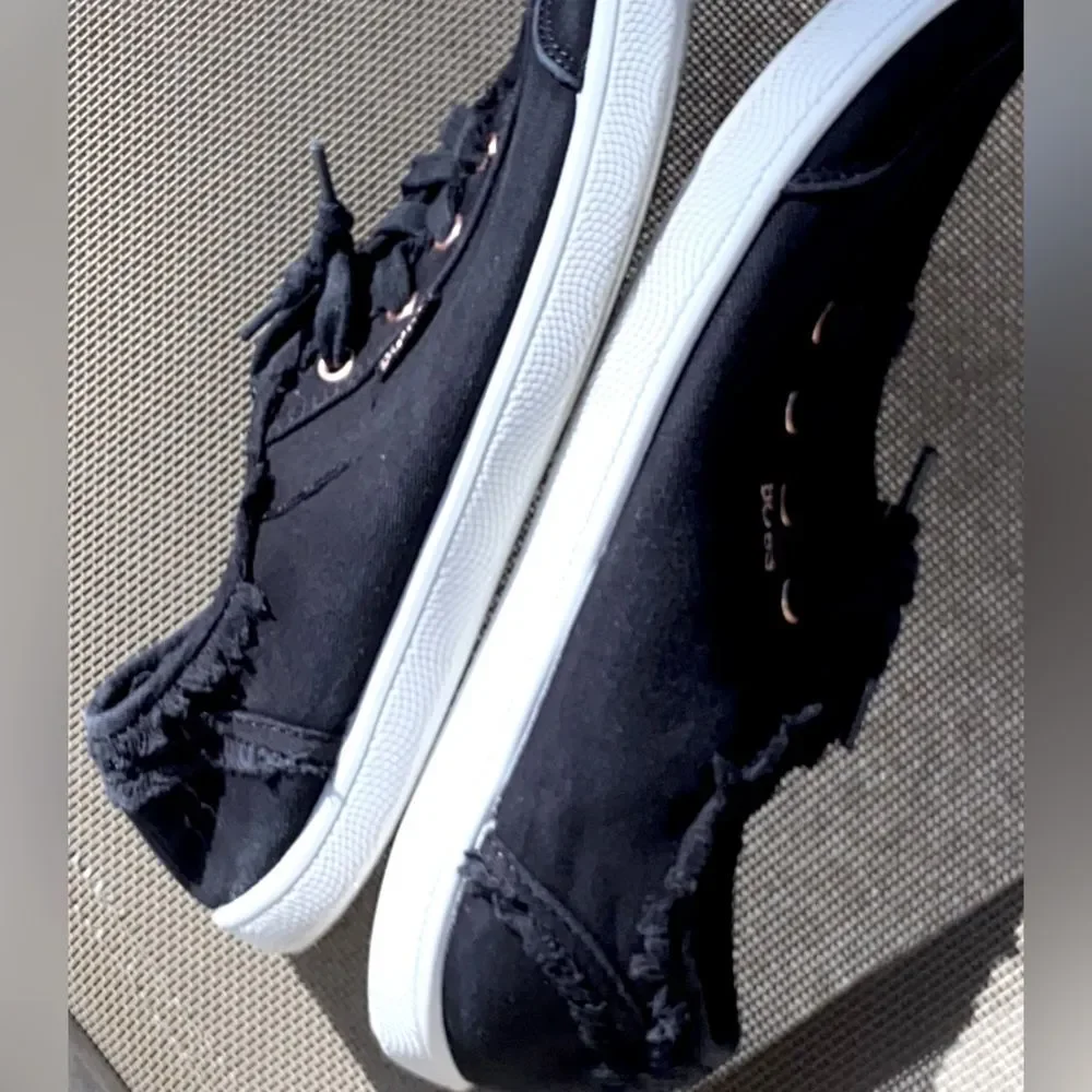 GentlyWorn BOBS Women's Black Canvas Shoes, Great for Everyday Casual & Outings